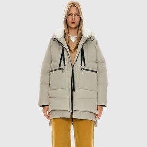 092 Universe® Women's Thickened Down
Jacket